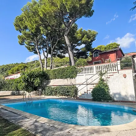 A Casa Di Amici By Interhome *