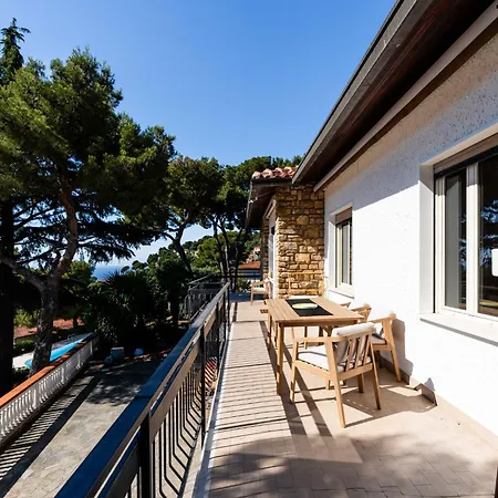 A Casa Di Amici By Interhome *