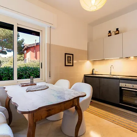 A Casa Di Amici By Interhome